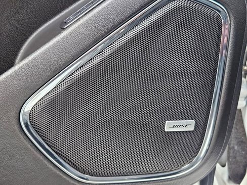 Used 2020 Chevrolet Tahoe Premier w/ Premier Plus Edition image 12