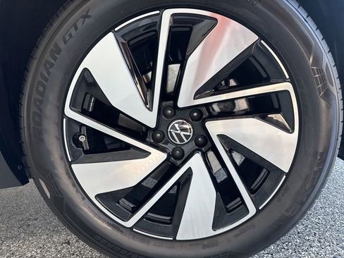 New 2026 Volkswagen Atlas SEL AWD/4WD image 7