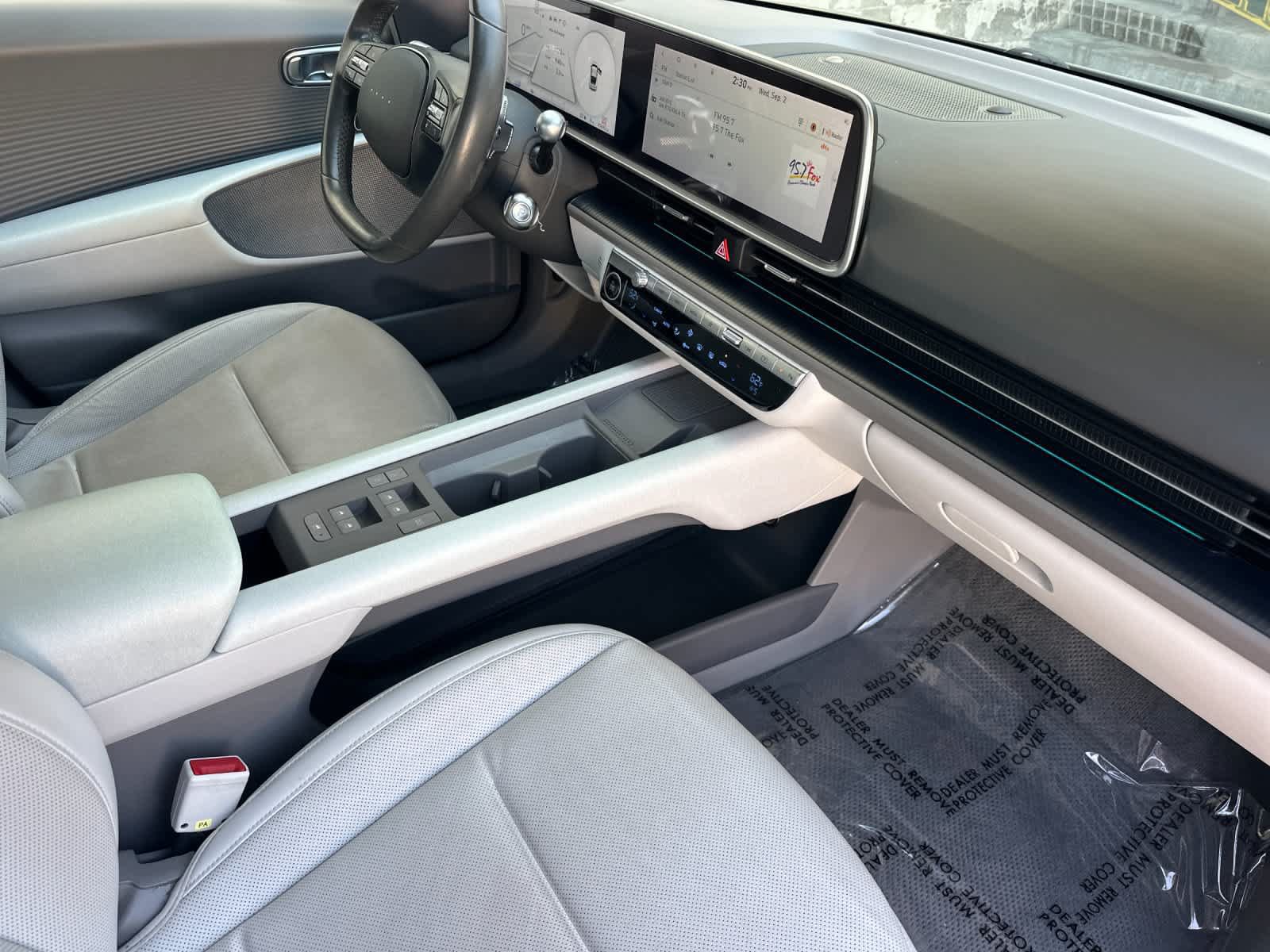 Used 2023 Hyundai Ioniq 6 SEL RWD image 16