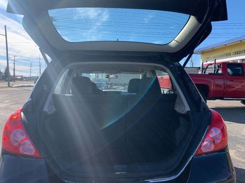 Used 2012 Nissan Versa 1.8 S w/ Plus Pkg image 5