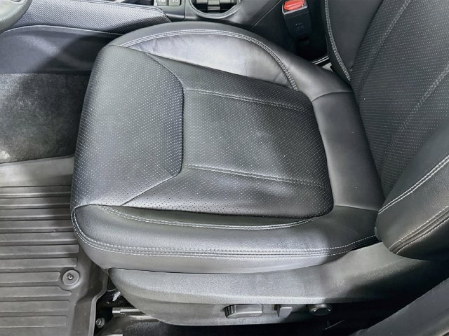 Used 2023 Subaru Forester Limited AWD/4WD image 21