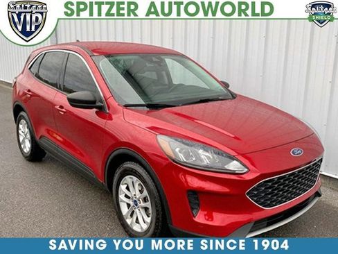 Used 2022 Ford Escape SE image 1