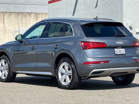 Used 2018 Audi Q5 2.0T Premium Plus w/ Premium Plus Package AWD/4WD image 7