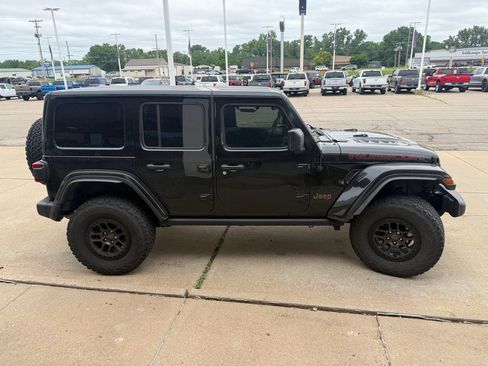 Used 2023 Jeep Wrangler Unlimited Rubicon w/ Xtreme 35 Tire Package AWD/4WD image 5