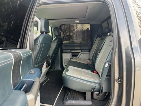 Used 2022 Ford F250 Limited image 17