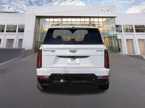 New 2026 Cadillac Escalade IQL Sport 1 AWD/4WD image 5