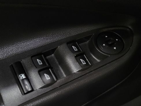 Used 2015 Ford Escape SE w/ Equipment Group 201A image 27