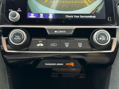 Used 2019 Honda Civic Sport image 28