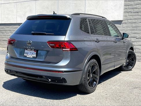 Certified 2023 Volkswagen Tiguan SE R-Line FWD image 13