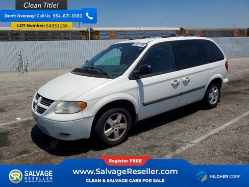 Used 2005 Dodge Caravan SXT w/ Popular Equipment Group FWD image 1