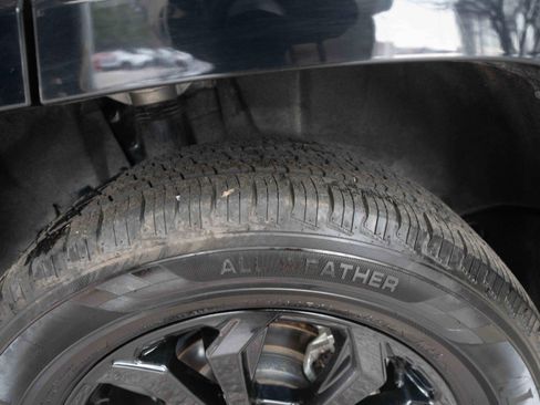 Used 2024 Toyota RAV4 XSE image 31