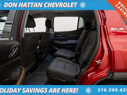 Used 2023 GMC Acadia SLE w/ Driver Convenience Package image 21