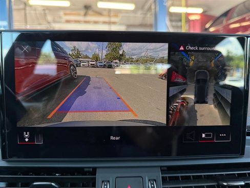 Used 2021 Audi SQ5 Premium Plus w/ Premium Plus Package image 21