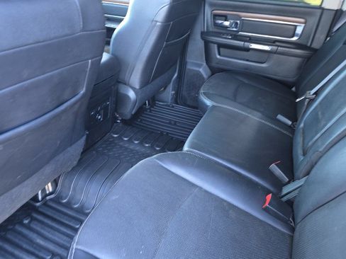 Used 2017 RAM 2500 Laramie w/ Sport Appearance Group AWD/4WD image 9