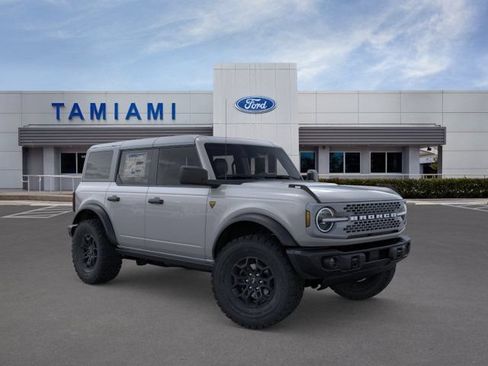 New 2026 Ford Bronco Badlands AWD/4WD image 7