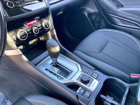 Used 2023 Subaru Forester Premium image 19