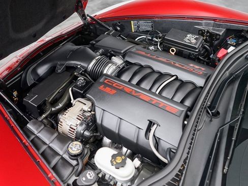 Used 2010 Chevrolet Corvette Grand Sport w/ Preferred Equipment Group RWD image 19