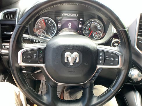 Used 2023 RAM 1500 Laramie AWD/4WD image 13