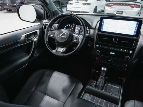 Used 2023 Lexus GX 460 Premium w/ Premium Plus Package AWD/4WD image 11