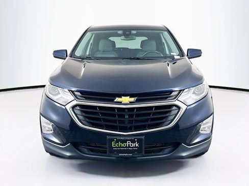 Used 2021 Chevrolet Equinox LT FWD image 2