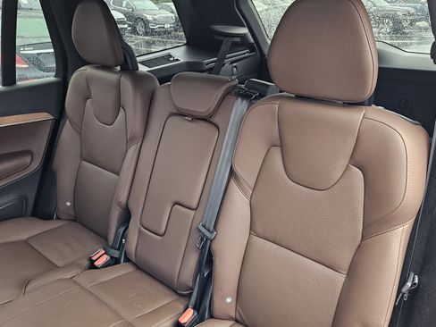 Used 2024 Volvo XC90 B6 Plus w/ Protection Package Premier image 14