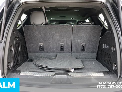 Used 2025 GMC Yukon Denali AWD/4WD image 24