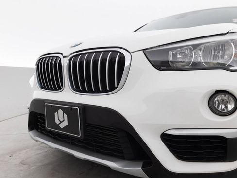 Used 2017 BMW X1 sDrive28i FWD image 15