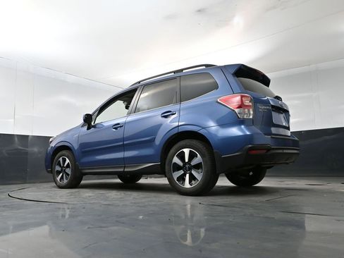 Used 2018 Subaru Forester 2.5i Limited AWD/4WD image 21