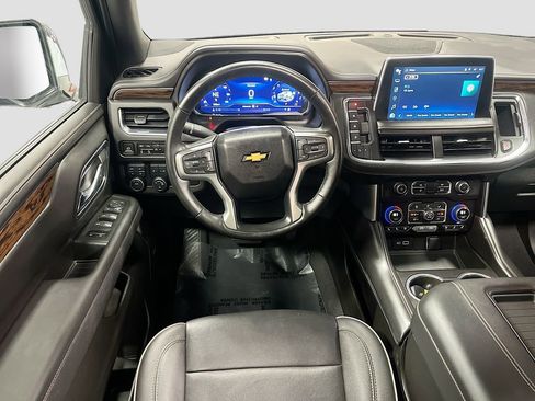 Used 2023 Chevrolet Tahoe Premier AWD/4WD image 24
