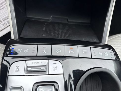 Used 2022 Hyundai Tucson Limited AWD/4WD image 36