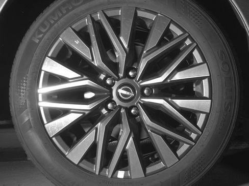 Used 2025 Nissan Altima 2.5 SV image 15