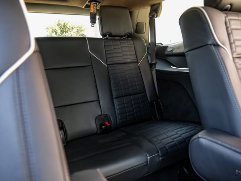 Used 2026 Cadillac Escalade V w/ LPO, ONYX Package image 83