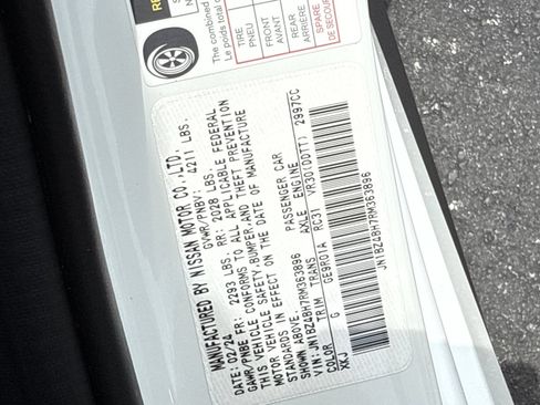Used 2024 Nissan Z Performance w/ Floor Mat Package RWD image 33