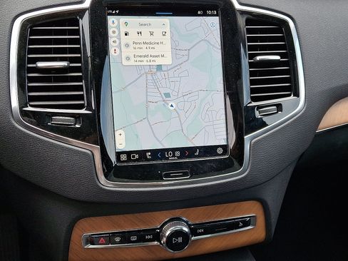 New 2025 Volvo XC90 B6 Plus w/ Protection Package image 10