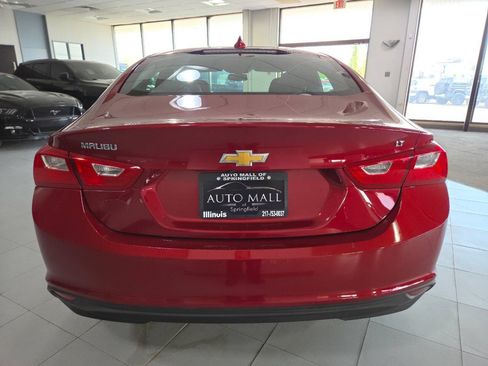 Used 2017 Chevrolet Malibu LT FWD image 6