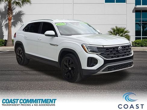 Used 2024 Volkswagen Atlas Cross Sport SE image 5