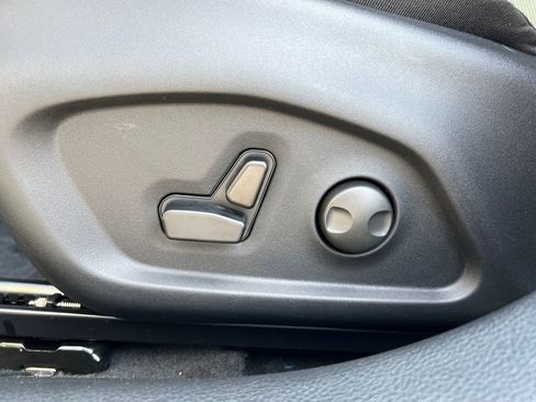 New 2025 Jeep Compass Limited w/ High Altitude Package image 15