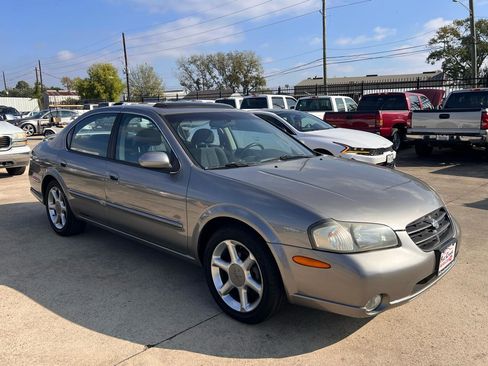 Used 2001 Nissan Maxima SE w/ (W08) Meridian Edition Pkg FWD image 8