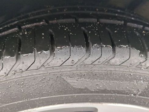 Used 2024 Subaru Legacy Touring XT image 11