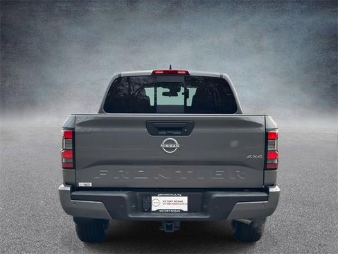 New 2026 Nissan Frontier SV w/ SV Convenience Package image 3