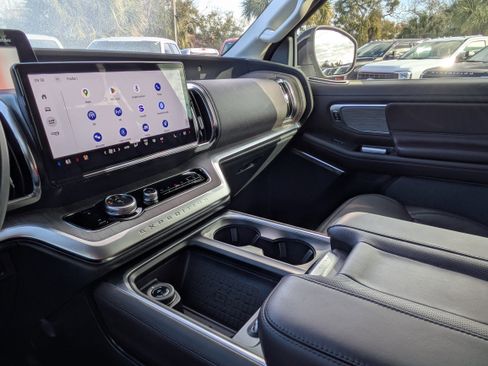 New 2025 Ford Expedition Max Platinum w/ Platinum Ultimate Package image 40