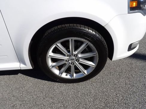 Used 2019 Ford Flex Limited image 9