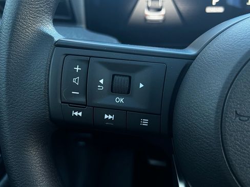 New 2026 Nissan Kicks SV w/ SV Premium Package image 19