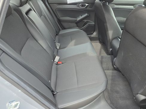 Used 2025 Honda Civic Sport image 17