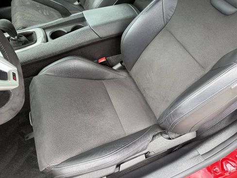 Used 2014 Chevrolet Camaro Z/28 RWD image 17