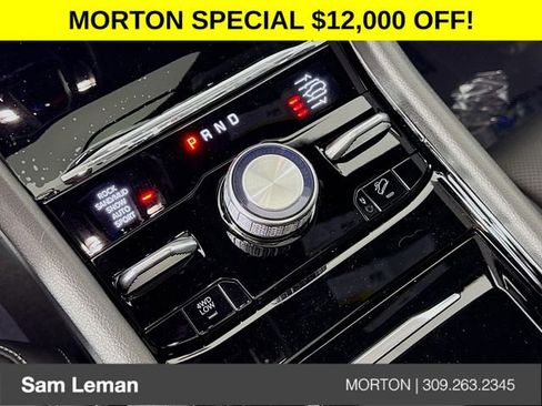 New 2025 Jeep Grand Cherokee L Overland w/ Luxury Tech Group IV image 17