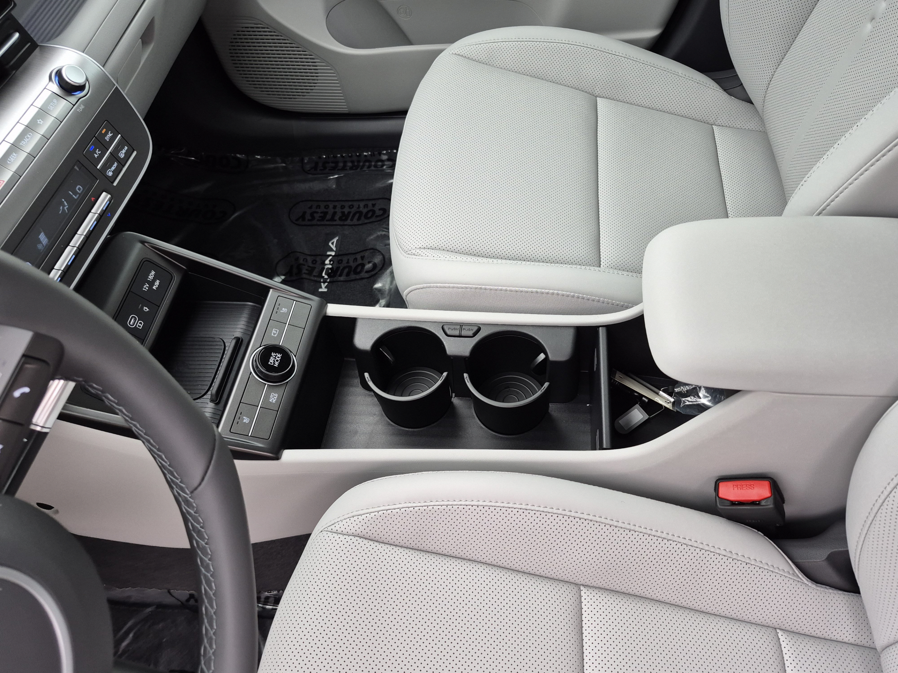 New 2026 Hyundai Kona SEL Premium FWD image 20