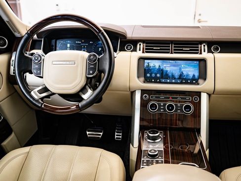 Used 2017 Land Rover Range Rover Supercharged image 31