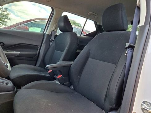 Used 2024 Nissan Kicks S FWD image 5