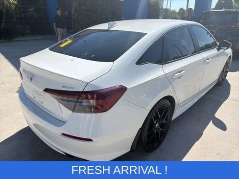 Used 2025 Honda Civic Sport image 15